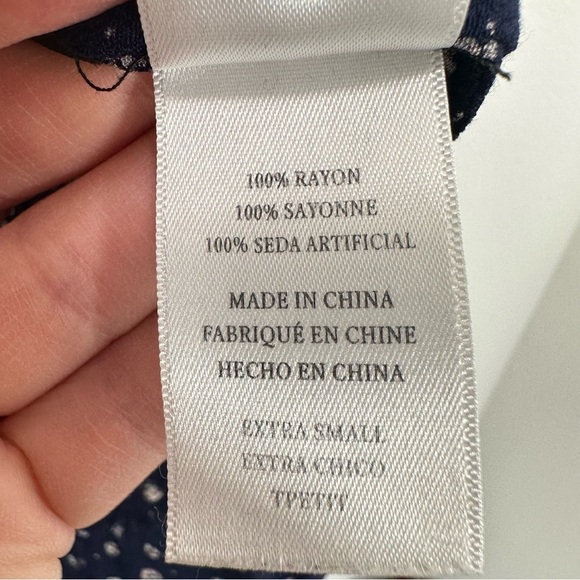 Rails XS Button Front Blouse Navy Blue Celestial Casual Night Out - Picture 6 of 7